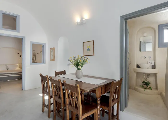 Skala Traditonal Cave House * Οία