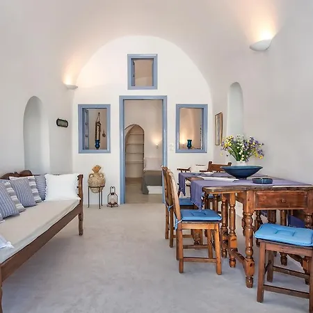 Skala Traditonal Cave House