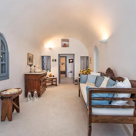 Skala Traditonal Cave House Дом отдыха Ия