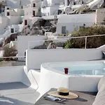 Skala Traditonal Cave House * Oia